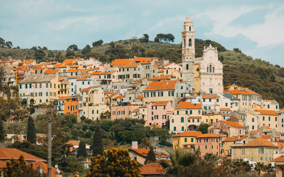 Escursioni: Grotte e borghi medievali